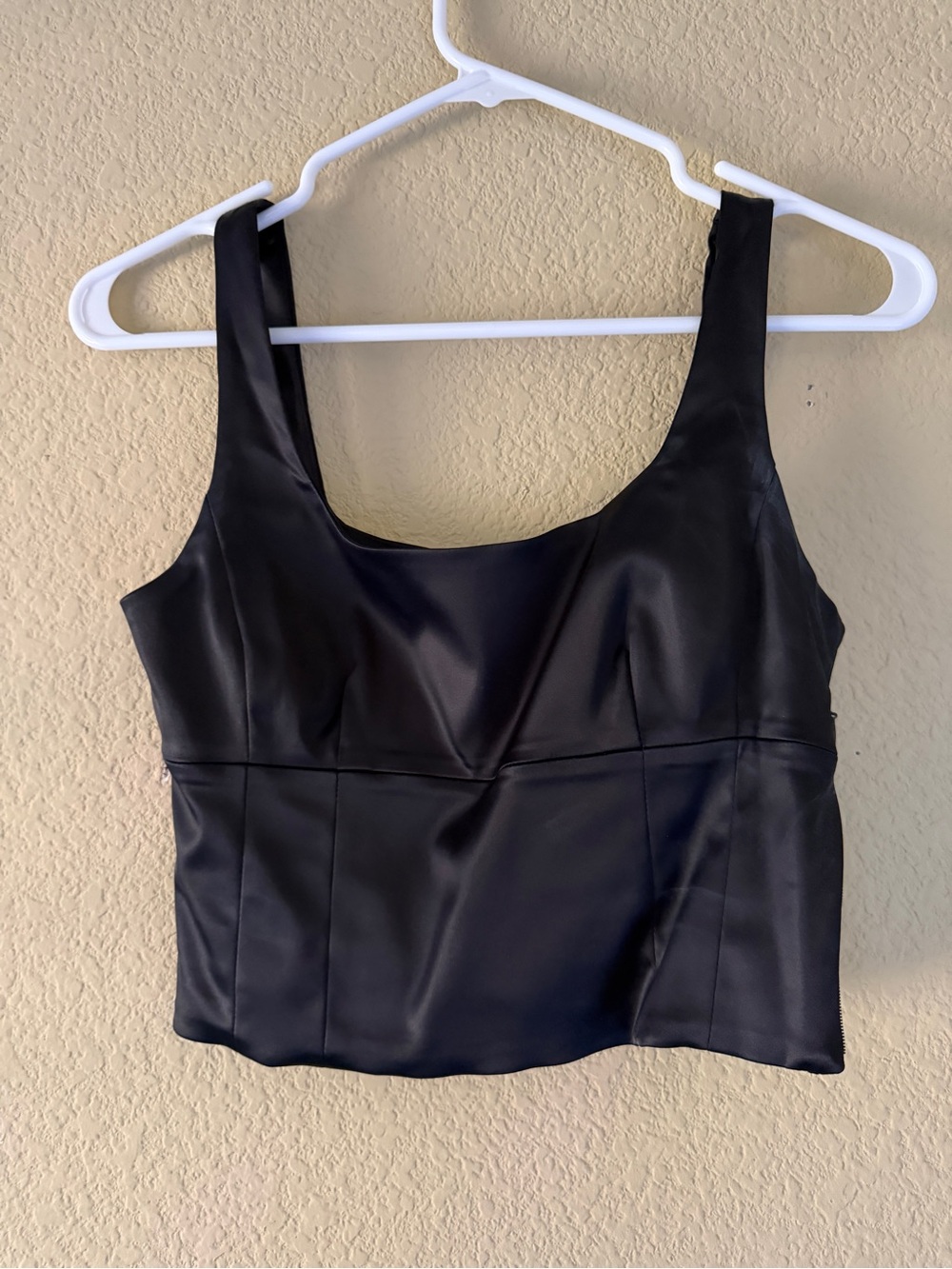 Aritzia Wilfred Black Women's Satin Tank Crop Top